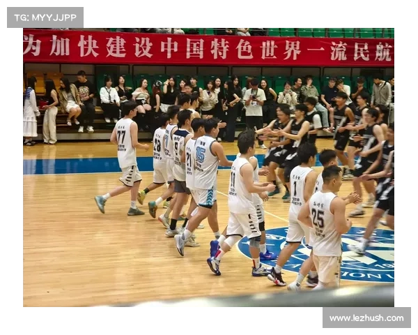 篮球赛场的精彩瞬间：比赛背后的故事